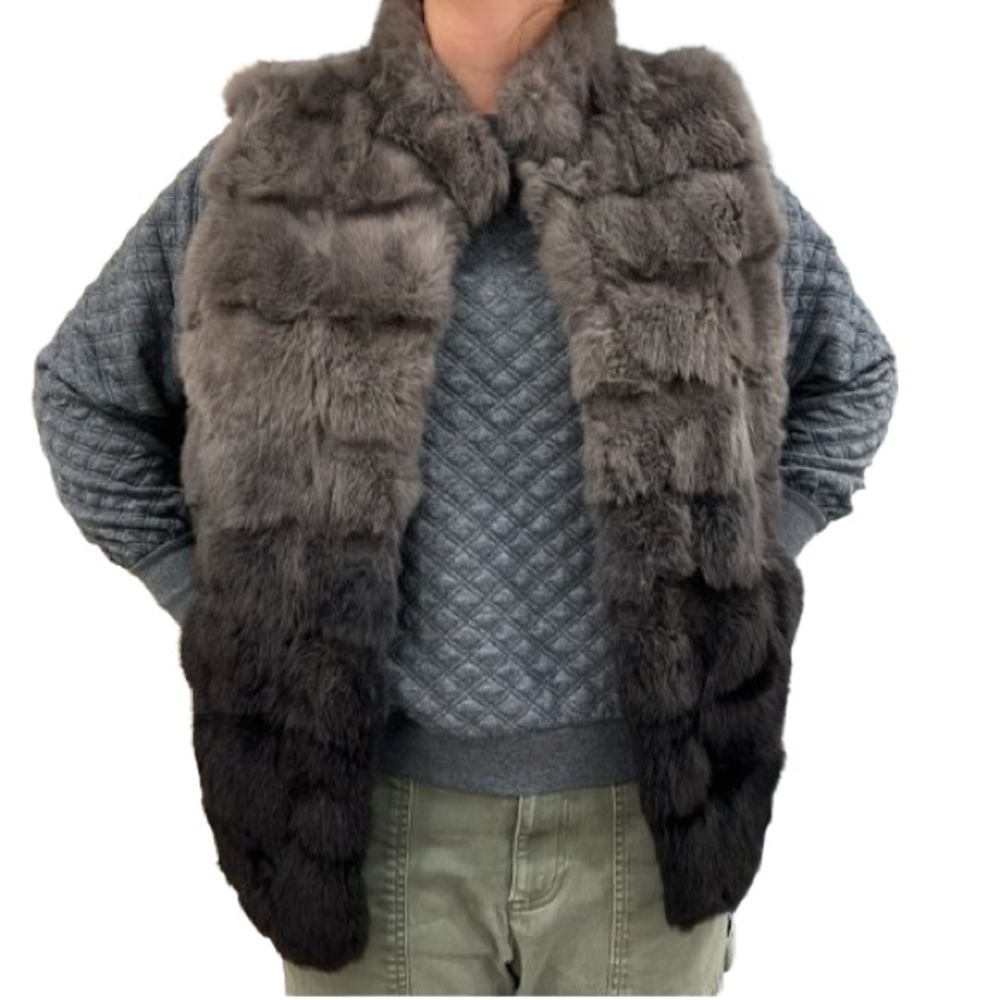 Rare Annabelle NEW YORK Rabbit Furr Vest